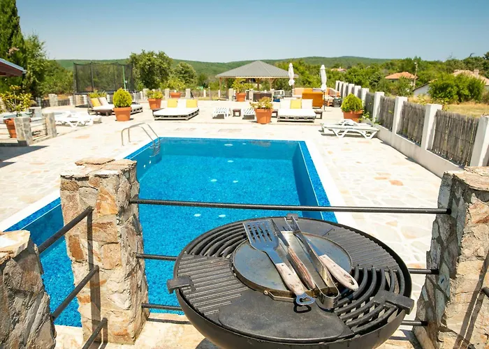 Luxury, Private Pool, Sauna, Beach! Луксозна вила