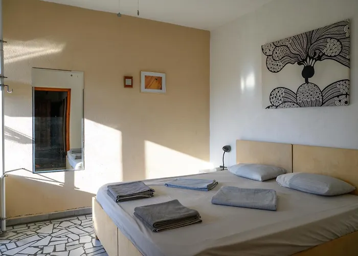 Luxury, Private Pool, Sauna, Beach! * Баня