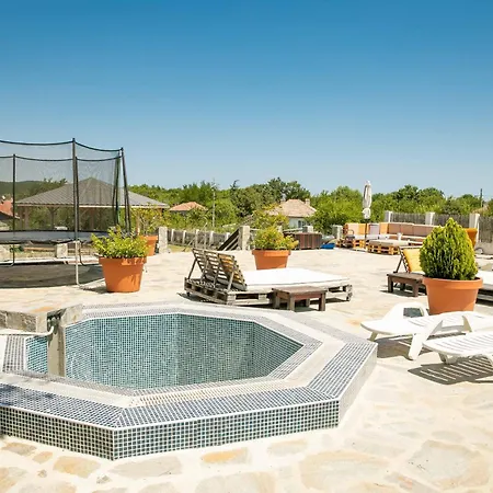 Luxury, Private Pool, Sauna, Beach! Banya (Burgas)