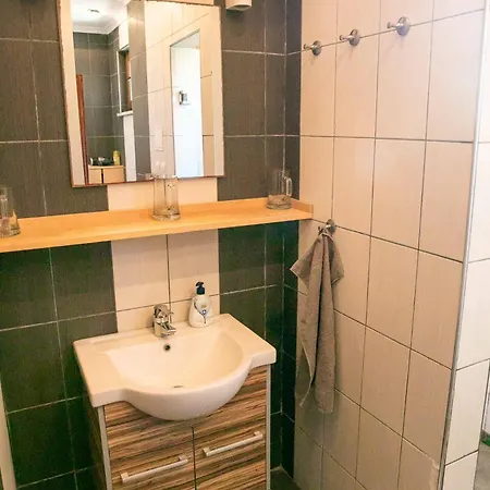 Luxury, Private Pool, Sauna, Beach! *