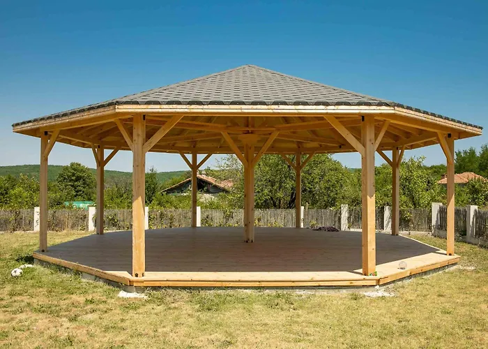 Luxury, Private Pool, Sauna, Beach! *