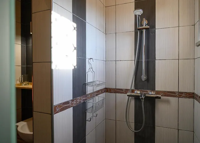 Luxury, Private Pool, Sauna, Beach! Banya (Burgas)